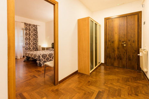 Welcoming double bedroom close to Università Roma TRE - Architettura - Gallery - 6