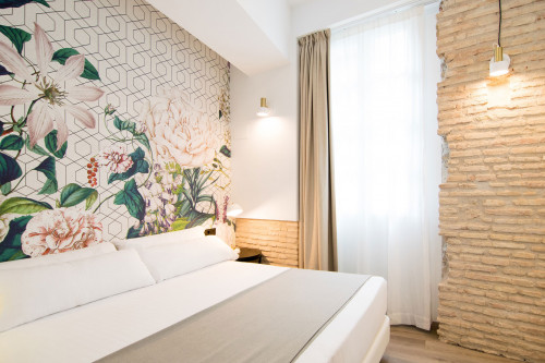 Market Suites - Gallery - 12