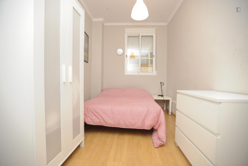 Swell double bedroom near Universidad Católica Valencia - San Carlos Borromeo - Gallery - 6