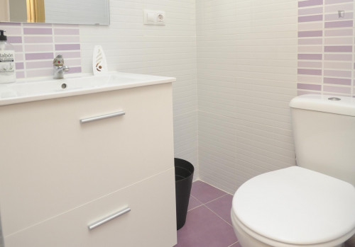 Swell double bedroom near Universidad Católica Valencia - San Carlos Borromeo - Gallery - 15