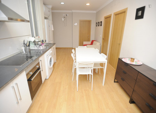 Swell double bedroom near Universidad Católica Valencia - San Carlos Borromeo - Gallery - 7