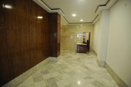 Swell double bedroom near Universidad Católica Valencia - San Carlos Borromeo - Gallery - 13