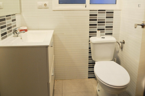 Swell double bedroom near Universidad Católica Valencia - San Carlos Borromeo - Gallery - 11