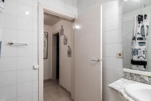First-class double bedroom near Universitat Pompeu Fabra - Gallery - 2