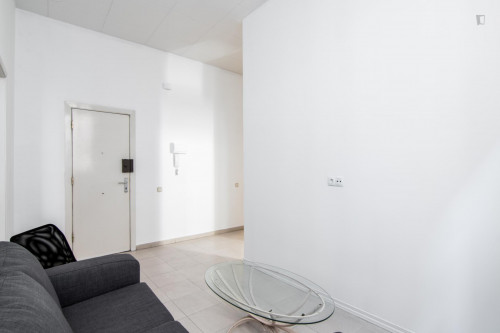First-class double bedroom near Universitat Pompeu Fabra - Gallery - 12