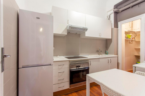 Charming double bedroom close to Institut Valencià d'Art Modern - Gallery - 6