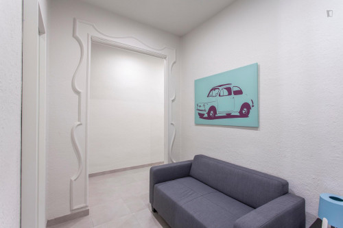 Great twin bedroom close to IEM Business School - Gallery - 12