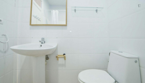 Spacious and bright double bedroom in l'Eixample - Gallery - 10