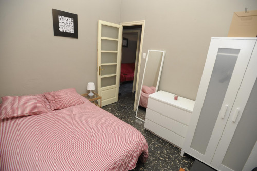 Cool Double Bedroom Close To Central Valencia - 2