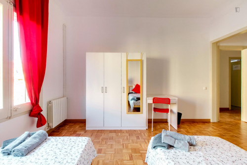 Luminous Twin Bedroom In Esquerra De L'Eixample - 2