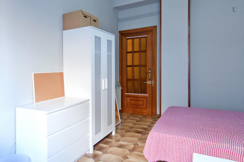 Fair double bedroom near the Universitat Católica de Valencia San Vicente Mártir  - Gallery -  5