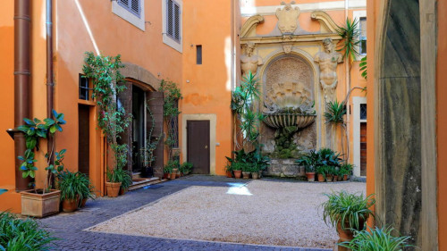 Charming 1-bedroom apartment near Cavour metro station - Gallery - 5