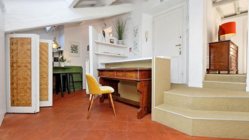 Charming 1-bedroom apartment near Cavour metro station - Gallery - 9