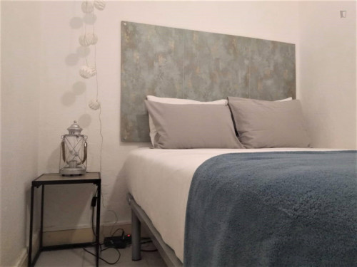 Lovely 1-bedroom flat in Martim Moniz  - Gallery -  2