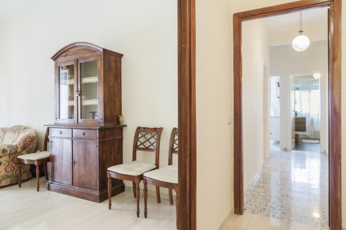 Bedroom in a bright and cozy apartment near Tor Vergata University - Gallery - 16