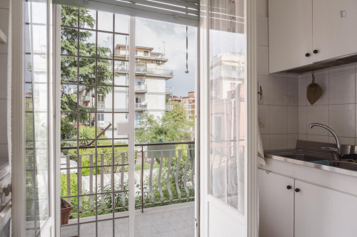 Bedroom in a bright and cozy apartment near Tor Vergata University - Gallery - 20