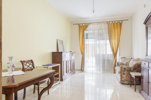 Bedroom in a bright and cozy apartment near Tor Vergata University - Gallery - 23