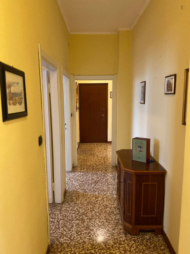 Cosy single room well connected to city centre - Gallery - 10