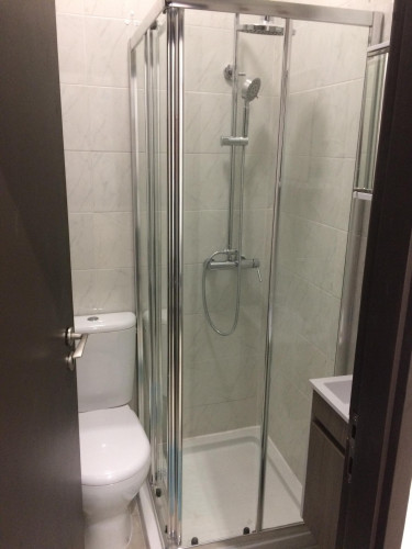 Sunny double bed near Polo University section, metro and bus transportation - Gallery - 12