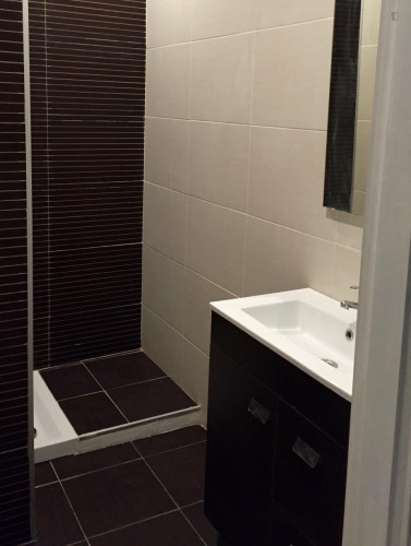 Modern single ensuite bedroom not far from Lapa metro station - Gallery - 4
