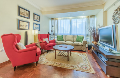 Charming 3-bedroom apartment near Telheiras metro station - Gallery - 37