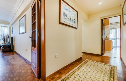 Charming 3-bedroom apartment near Telheiras metro station - Gallery - 25