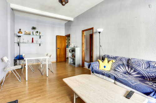 Nice single bedroom in a 3-bedroom flat near Parque del Retiro - Gallery - 22