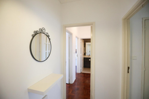 Amazing Double Bedroom in Benfica - Gallery - 29