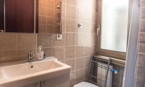 Appealing double bedroom in well-connected Quartiere XI Portuense - Gallery - 12