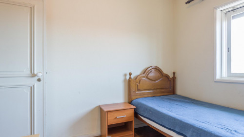 Simple single bedroom in a 6-bedroom flat, 10 minutes from FEUP, Polo Universitário - Gallery - 20