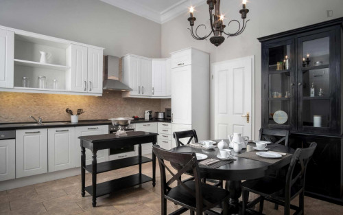 Stunning 3-bedroom flat in Schöneberg