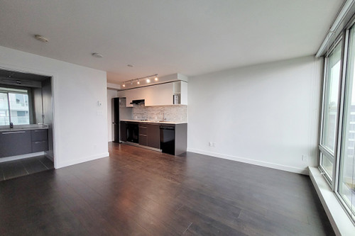  Studio Apartment  -  Marine Gateway  - Gallery -  1