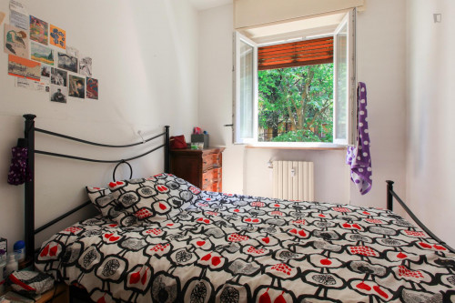 Cosy single bedroom near Turro metro station - Gallery - 2