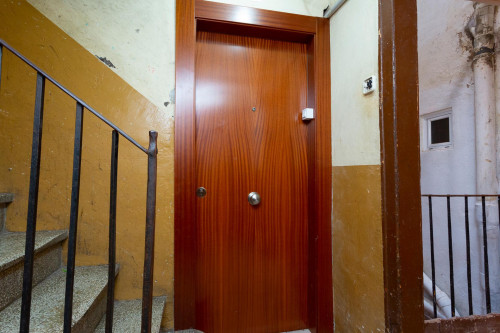 Beautiful 1-bedroom apartment near Sant Antoni metro station