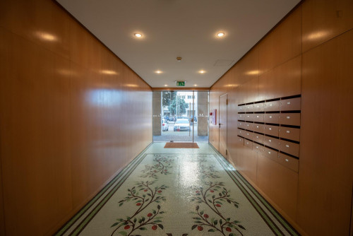 2-bedroom apartment, with outdoor area