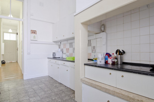 Cool single bedroom close to Alcantara-Mar train station minutes away from Instituto Superior de Agronomia - Gallery - 9
