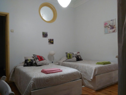 Twin bedroom in Bonfim  - Gallery -  2