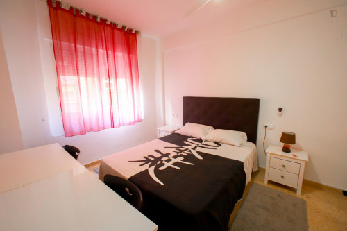  Alluring Double Ensuite Bedroom In A 4-Bedroom Apartment Near València-Cabanyal Train Station  -  Alluring double ensuite bedroom in a 4-bedroom apartment near València-Cabanyal train station  - Gallery -  2