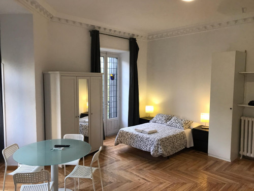  Beautiful Studio Close To Universidad Pontificia Comillas  -  Beautiful studio close to Universidad Pontificia Comillas  - Gallery -  2