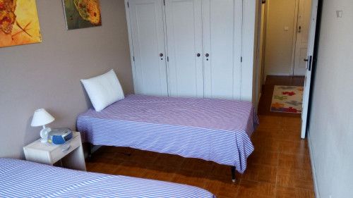 Cosy 1-Bedroom Apartment In Lordelo Do Ouro - 1