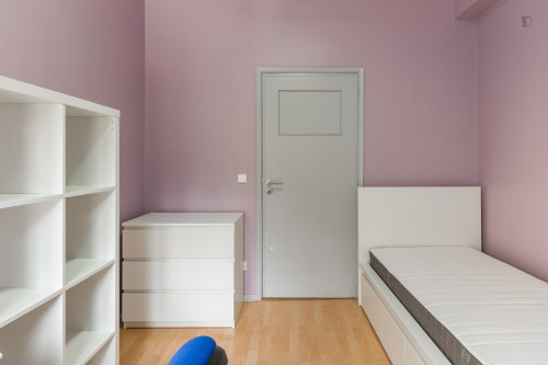 Cosy Single Bedroom In A 9-Bedroom Flat In Bonfim - 1