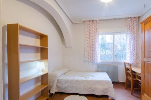  Bright Single Bedroom In Proximity To Universidad Europea De Madrid  -  Bright single bedroom in proximity to Universidad Europea de Madrid  - Gallery -  2