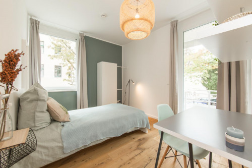  Single Bedroom In 4-Bedroom Apartment  -  Single bedroom in 4-bedroom apartment  - Gallery -  1