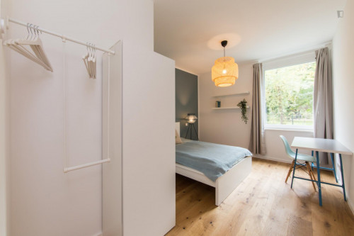  Double Bedroom In 4-Bedroom Apartment  -  Double bedroom in 4-bedroom apartment  - Gallery -  2