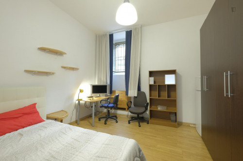  Airy Double Bedroom In Tuscolana  -  Airy double bedroom in Tuscolana  - Gallery -  1