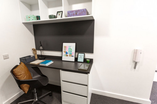  Large Premium Studio Accessible  -  Canterbury Student Manor  - Gallery -  2