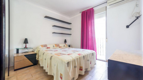 Shiny Double Bedroom In Tres Forques - 2