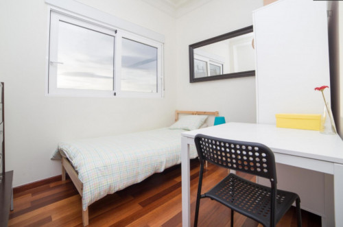 Cosy Single Bedroom Near Facultat De Magisteri - 1