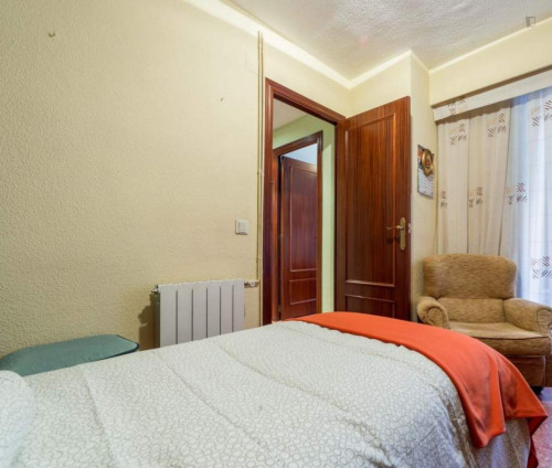 Charming Single Bedroom Close To ITI - Instituto Tecnológico De Informática - 2