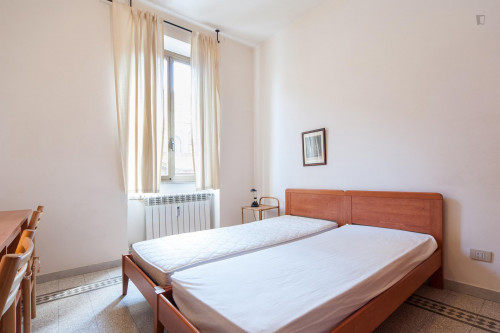 Appealing Twin Bedroom Near Ponte Casilino Train Station - 2